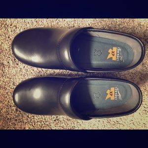Dansko XP Black size 37